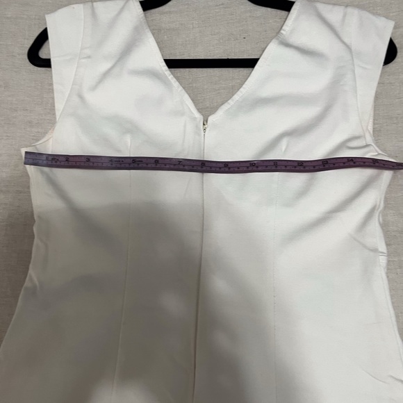 Le chateau off-white bodycon dress - Picture 3 of 3